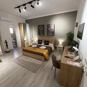  Apartamento La Via Di Mezzo