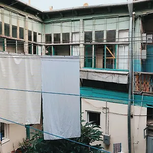 https://tamaras-apartment-tbilisi.alltbilisihotels.com